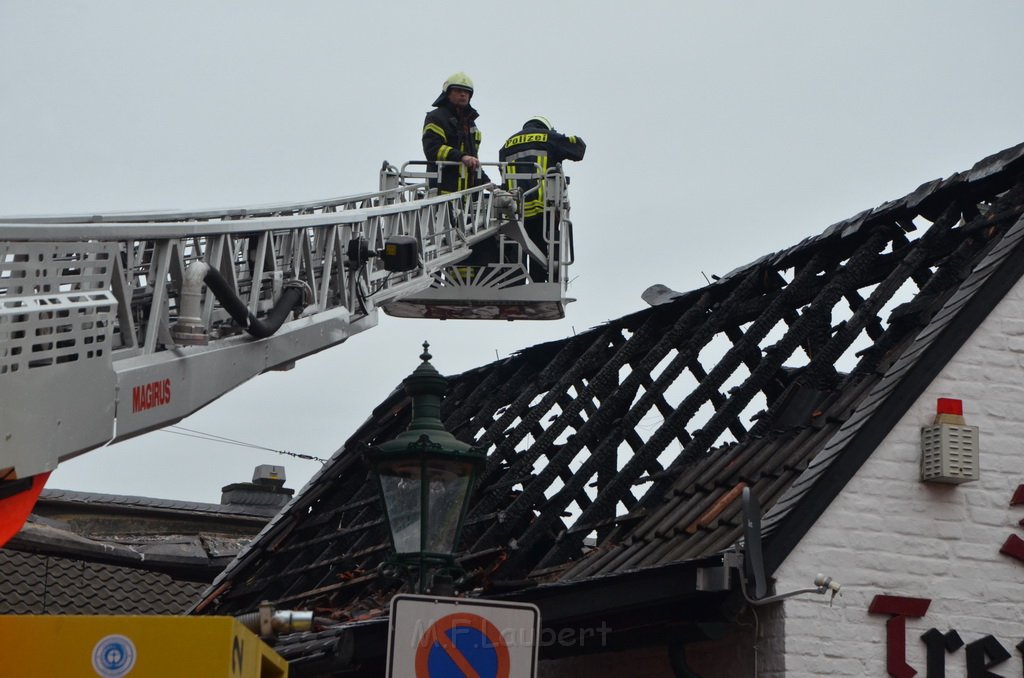 Feuer 3 Zum Treppchen Koeln Rodenkirchen Kirchstr Steinstr P406.JPG - Miklos Laubert